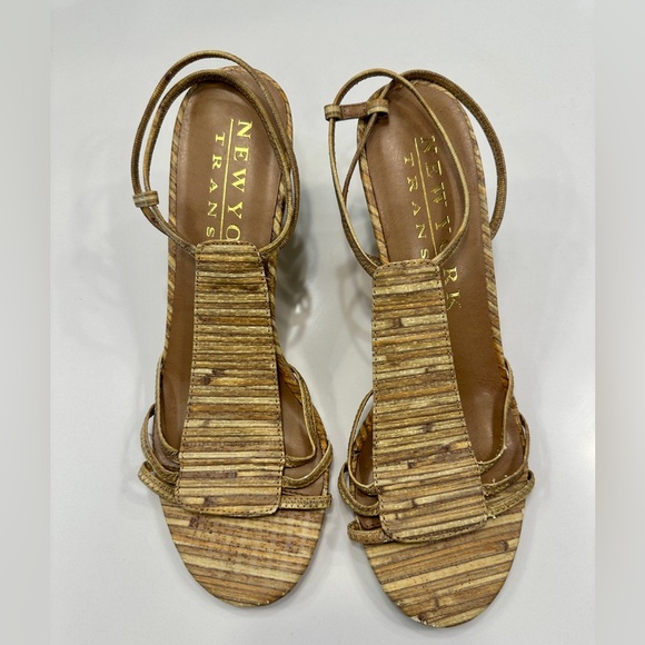 New York Transit Wedge Heel Sandals, Size 9 - Picture 11 of 11